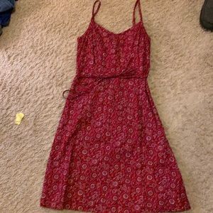 Loft size 0 red patterned dress EUC barely worn.